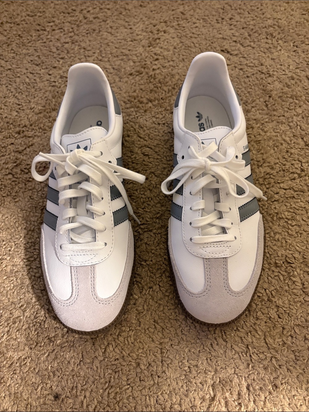 Big kids adidas Samba OG Retro Trainers - White/Grey - women’s size 8